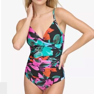 Calvin Klein Womens Twist Front Tummy Control Hibiscus One Piece Swimsuit 6